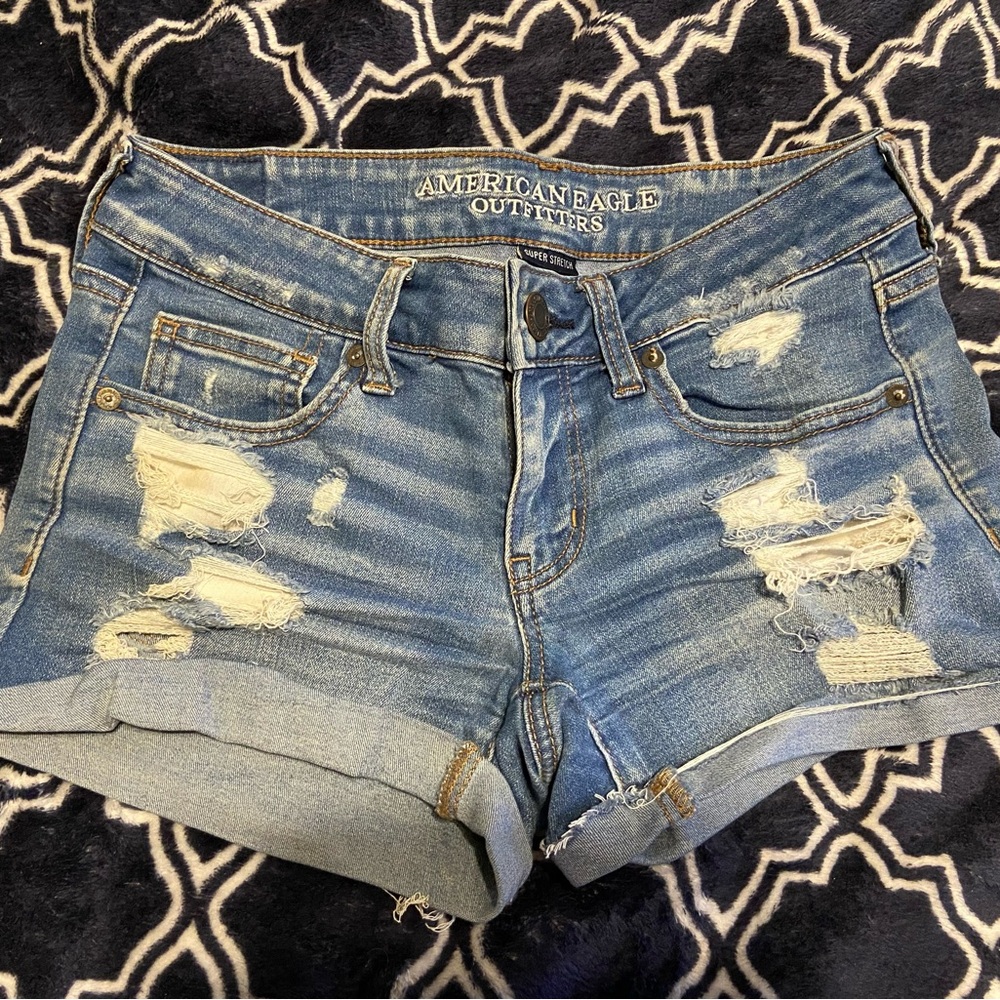 American Eagle ripped jean shorts